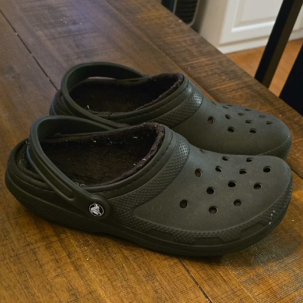 CROCS Black Loafers & Slip-Ons